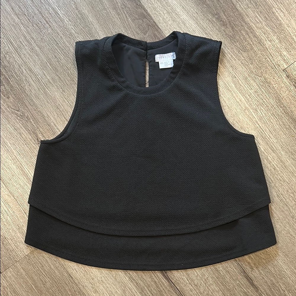 Urban Outfitters Textured Black Sleeveless Blouse